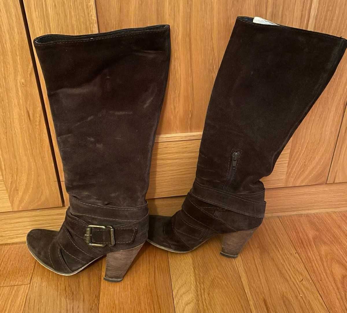 Botas de cano alto