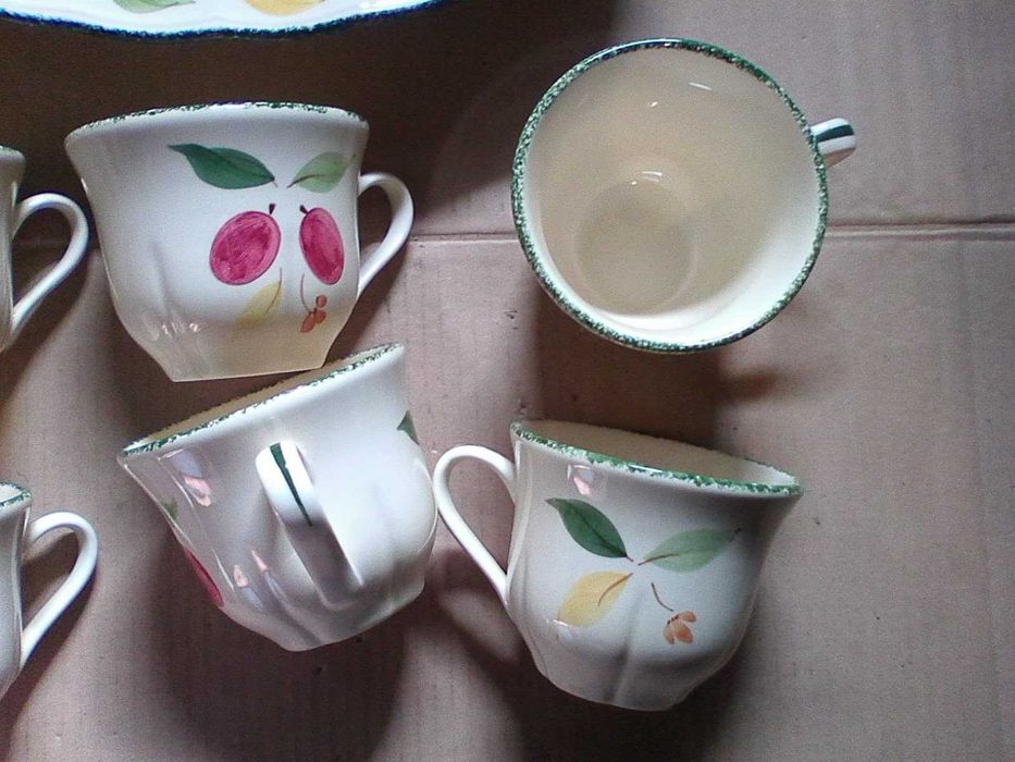 Travessa + 6 canecas