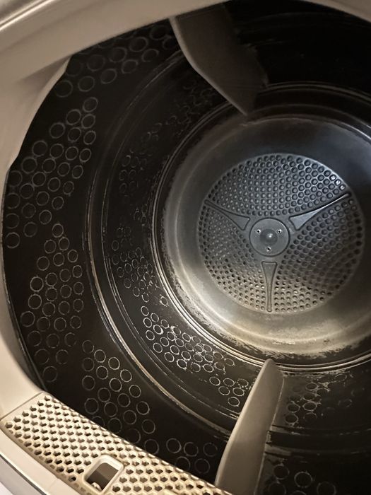 Secadora de roupas Candy 8kg bomba de calor