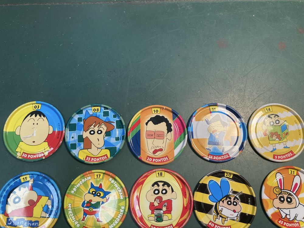 Brinquedo Conjunto 24 Tazos Shinchan