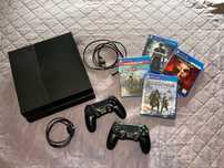 Playstation 4 / 500GB CUH-1216A / 2 pady i 4 gry / God of War