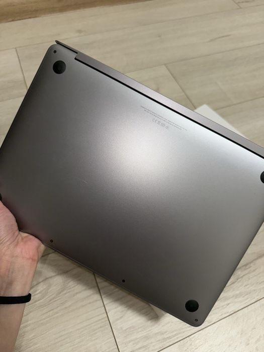 Apple MacBook Pro 13 Touch Bar 128GB 2019