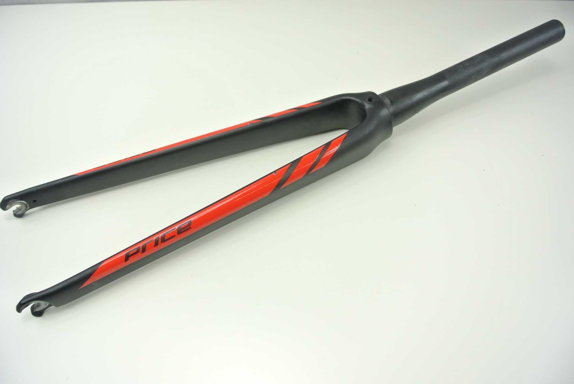 Widelec szosowy PRICE PRO carbon