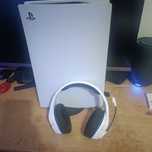 PS5 com leitor disco + Fones HiperX + comando. Troco por Switch 2