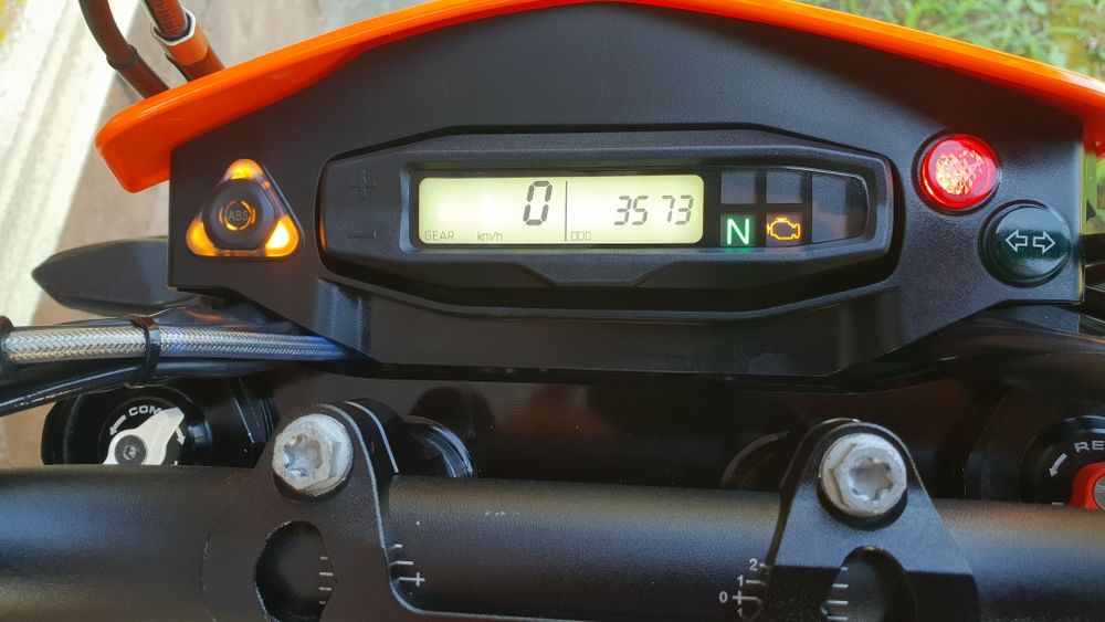 Ktm smc 690r 2023рік (не husqvarna 701, gas gas 701)
