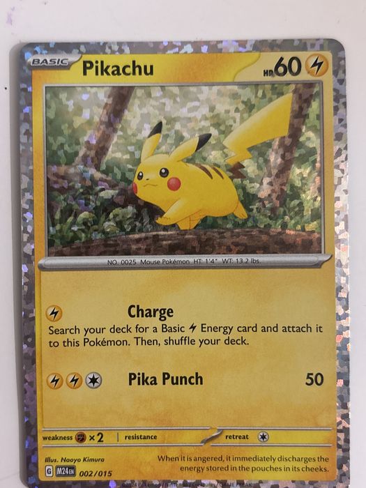 Karta pokemon pikachu z chologramem