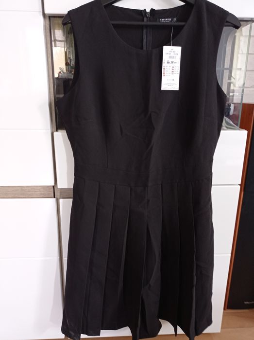 Sukienka r. 42 Reserved