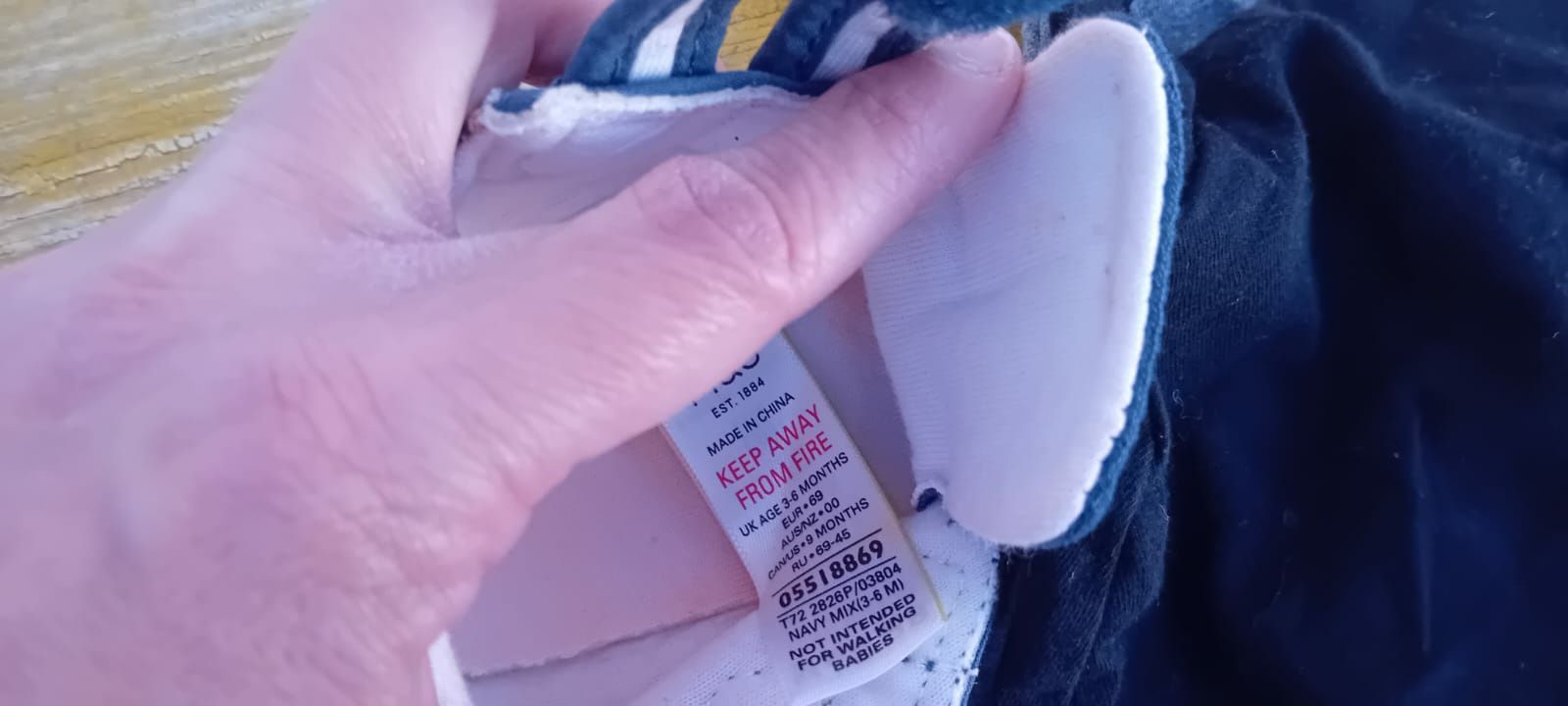Conjunto para bebé tamanho 9 meses