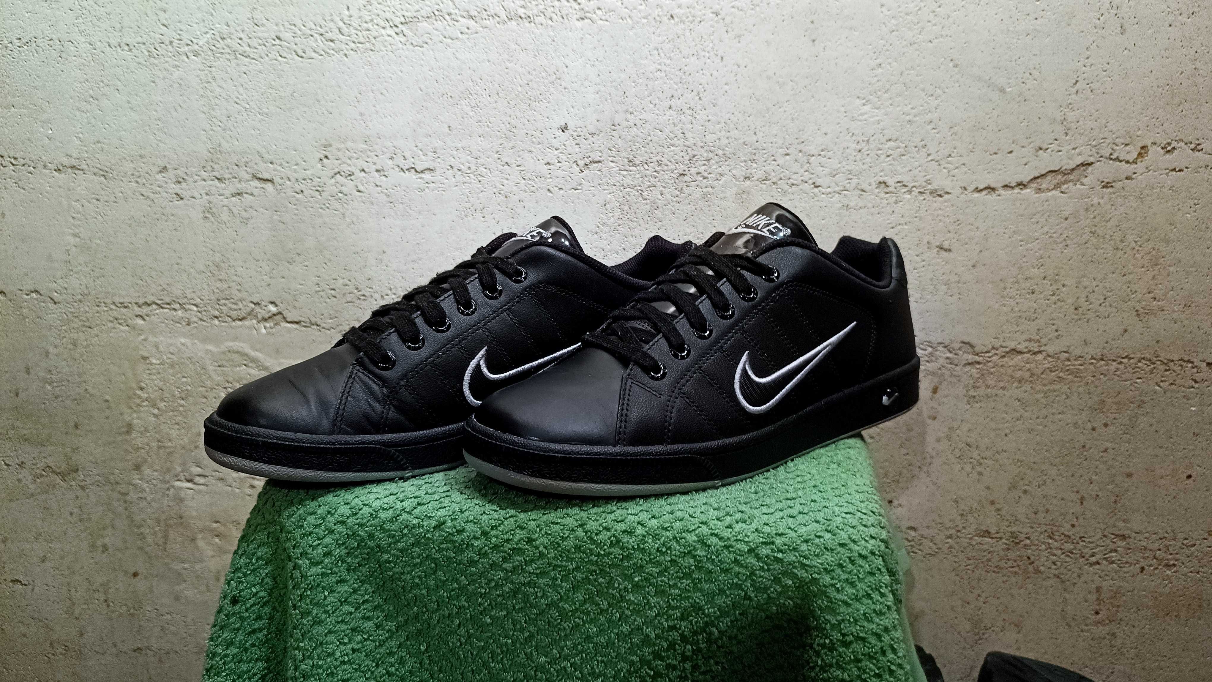 NIKE COURT TRADITION 2 r.44,5 skóra stan idealny