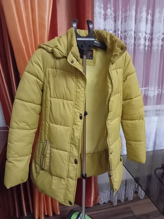 Пуховий плащ.  Куртка