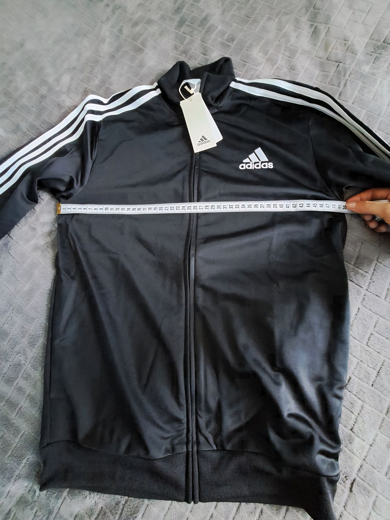 Чоловічий спортивний костюм adidas