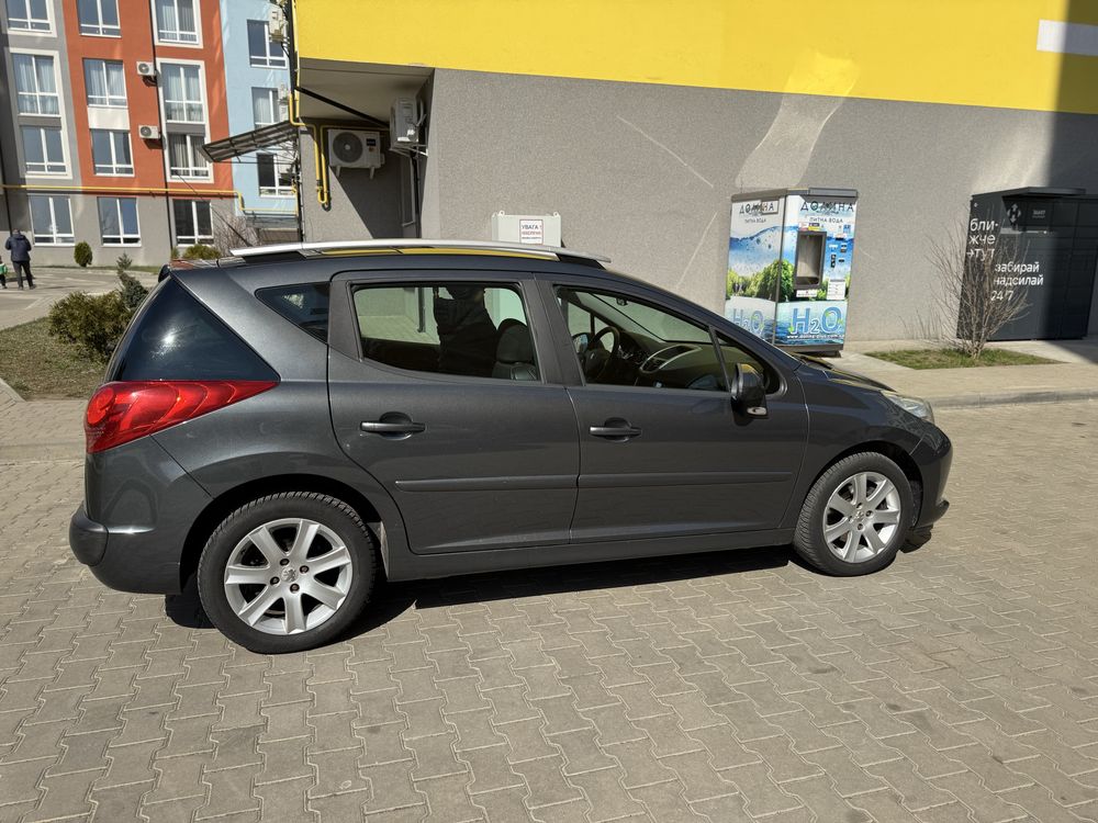 Продам Peugeot 207 SW 2008рік , 1.6 бензин , автомат !