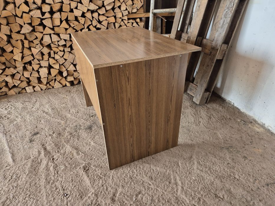 Вішалки для білизни, столи сітка, кошик