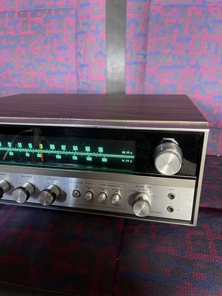 Amplituner stereo Technics SA-5200 vintage