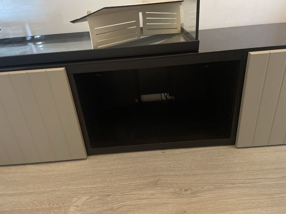 Movel ikea de televisão