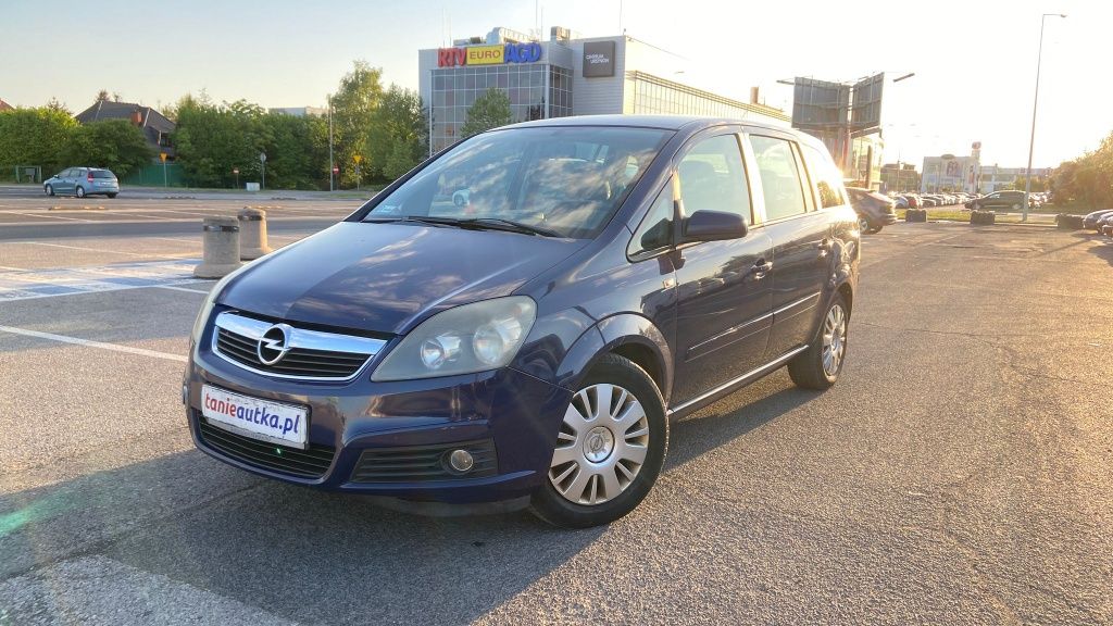 Opel Zafira 1.7D//2010-Rok//7-Osob//Klima//Zamiana//