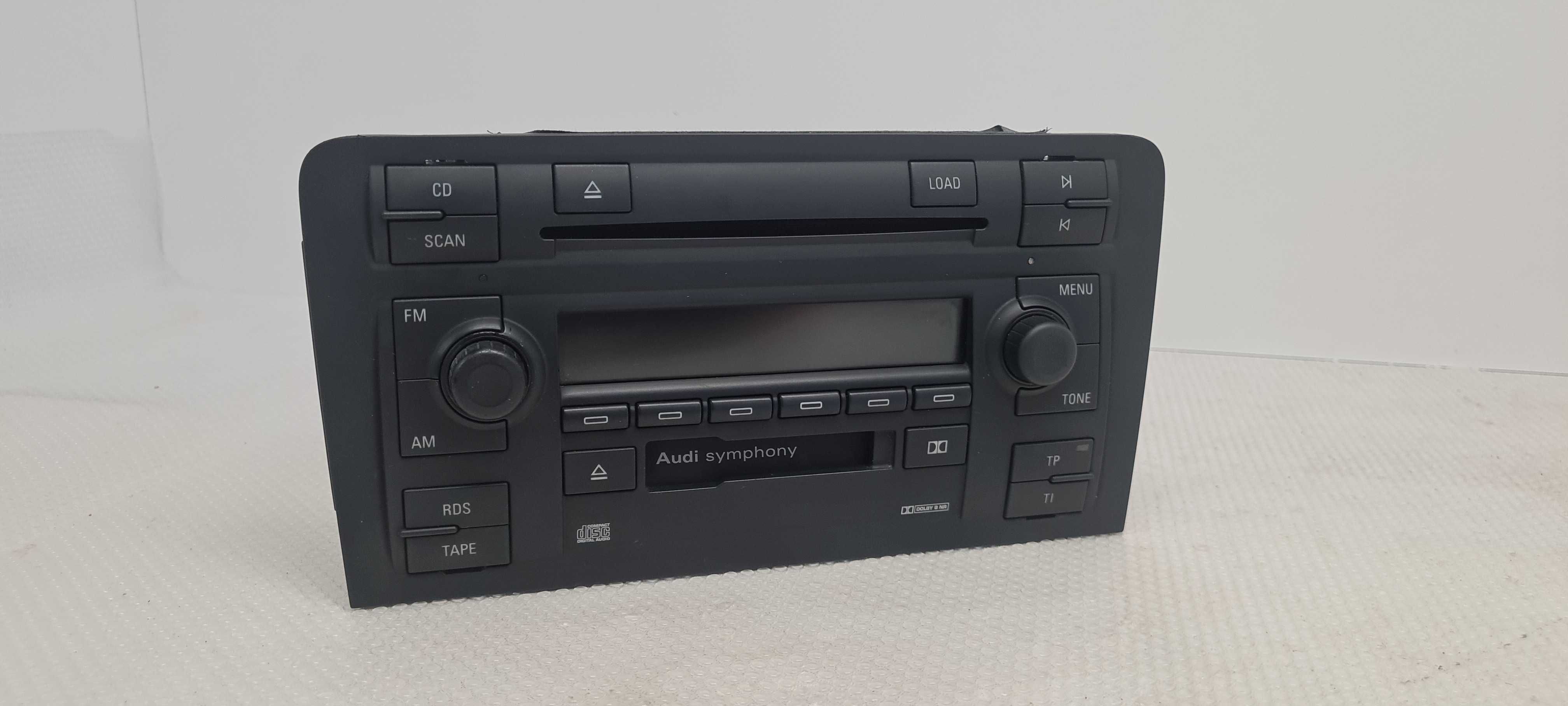 Audi Symphony A3 8P Radio Cd kaseta 8P0---035195 z kodem