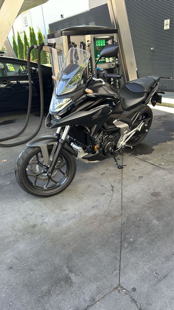 Honda NC750X imaculada