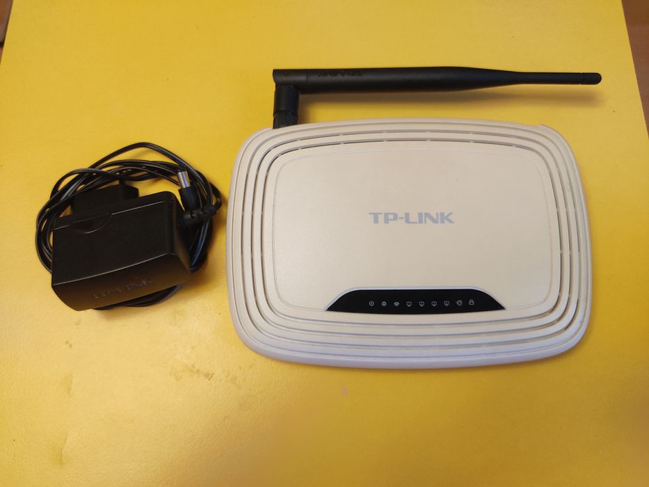 Маршрутизатор роутер TP-LINK TL-WR741ND