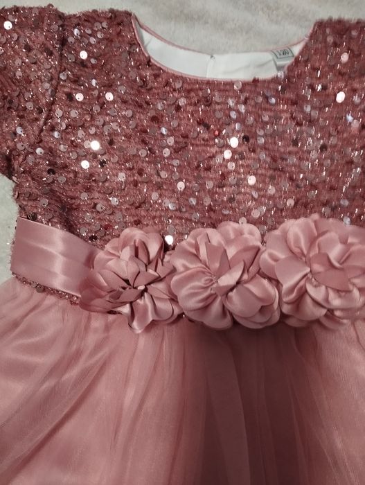 Плаття святкове для дівчинки на 5 років