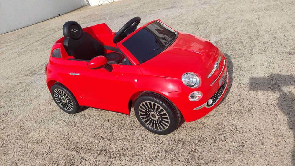 Carro elétrico para crianças - Fiat 500