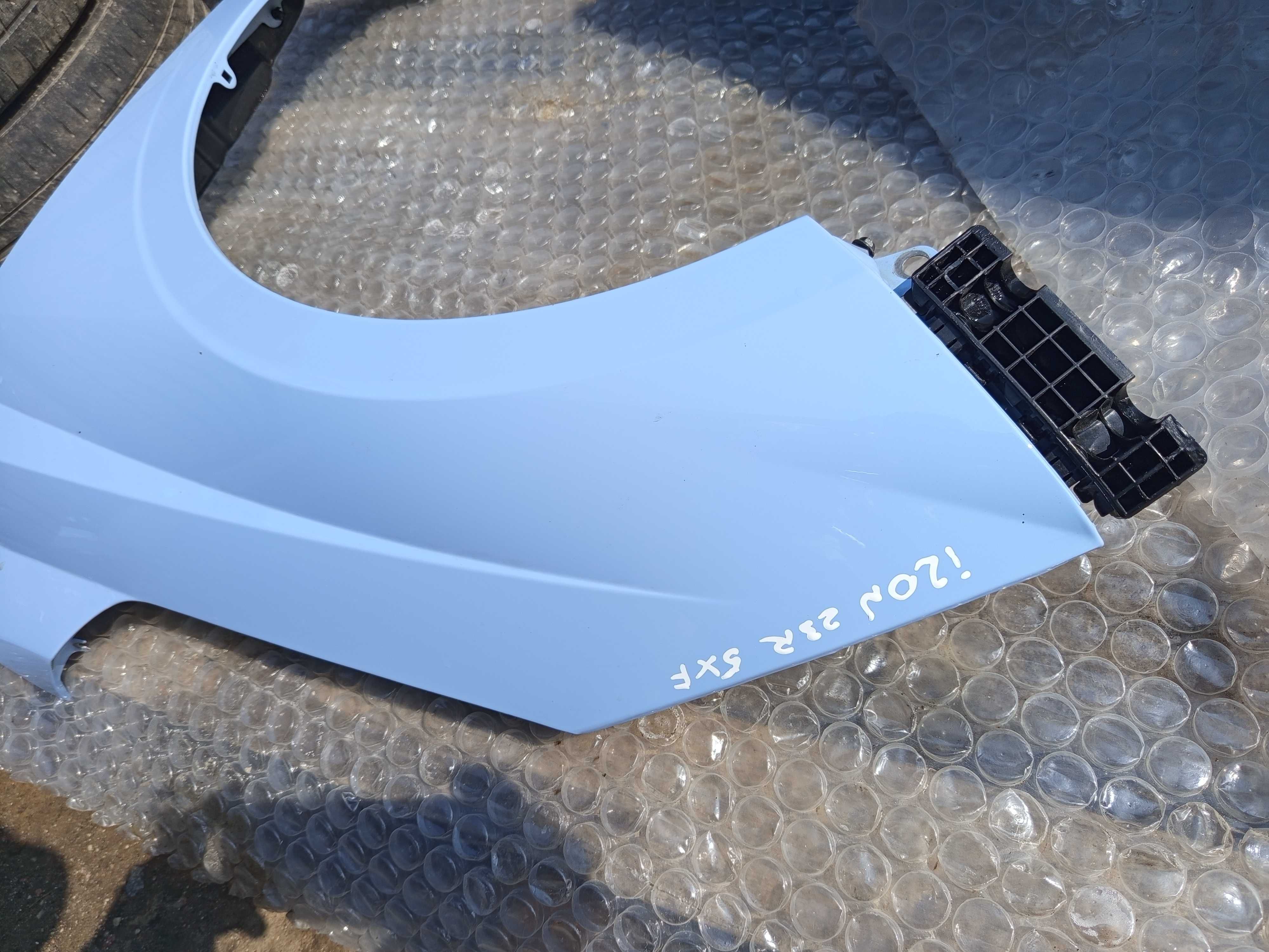 Błotnik Lewy Przód przedni Hyundai i20N N-Line i20 III lakier 5XF 23r.
