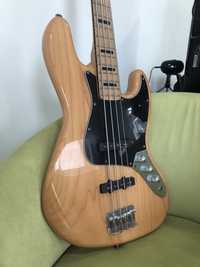Baixo Fender Squier jazz bass 70s