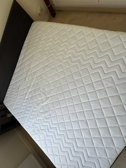 Łóżko drewniane bukowe LAOS lewitujące + materac + stelaż 200x220 WWA