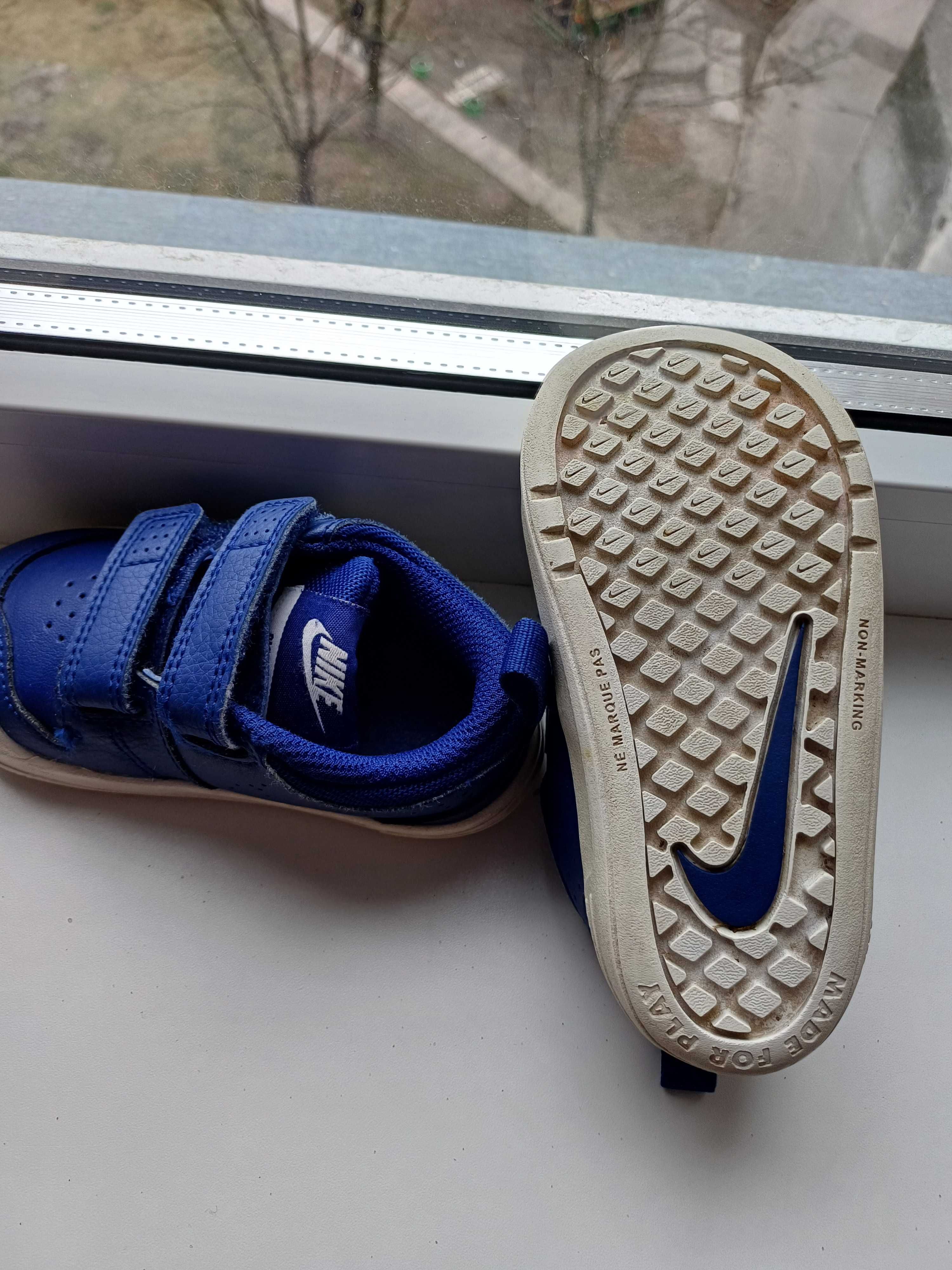 Кроссівки Nike Pico 5 дитячі