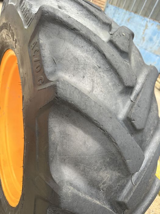 Opony 2 szt. Continental 440/70 R28 JCB ładowarka