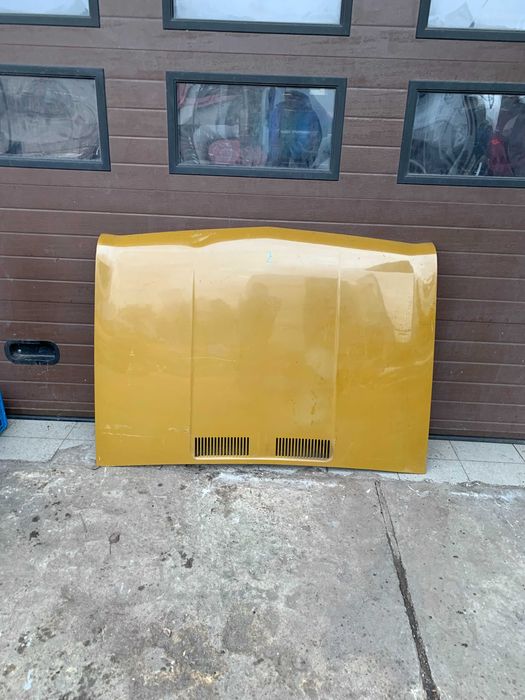 Maska pokrywa silnika żółta Fiat 125p