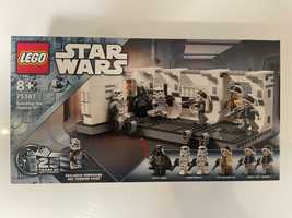 LEGO Star Wars 75387 Wejście na pokład statku kosmicznego Tantive IV