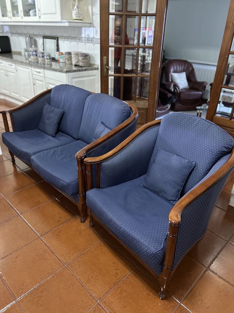 Terno de sala em madeira e tecido Azul