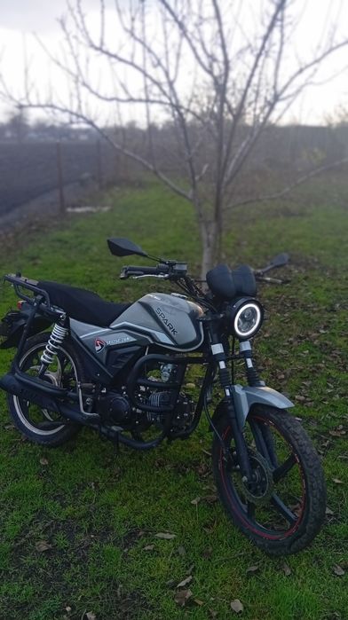 Продам мотоцикл spark sp125c-2am