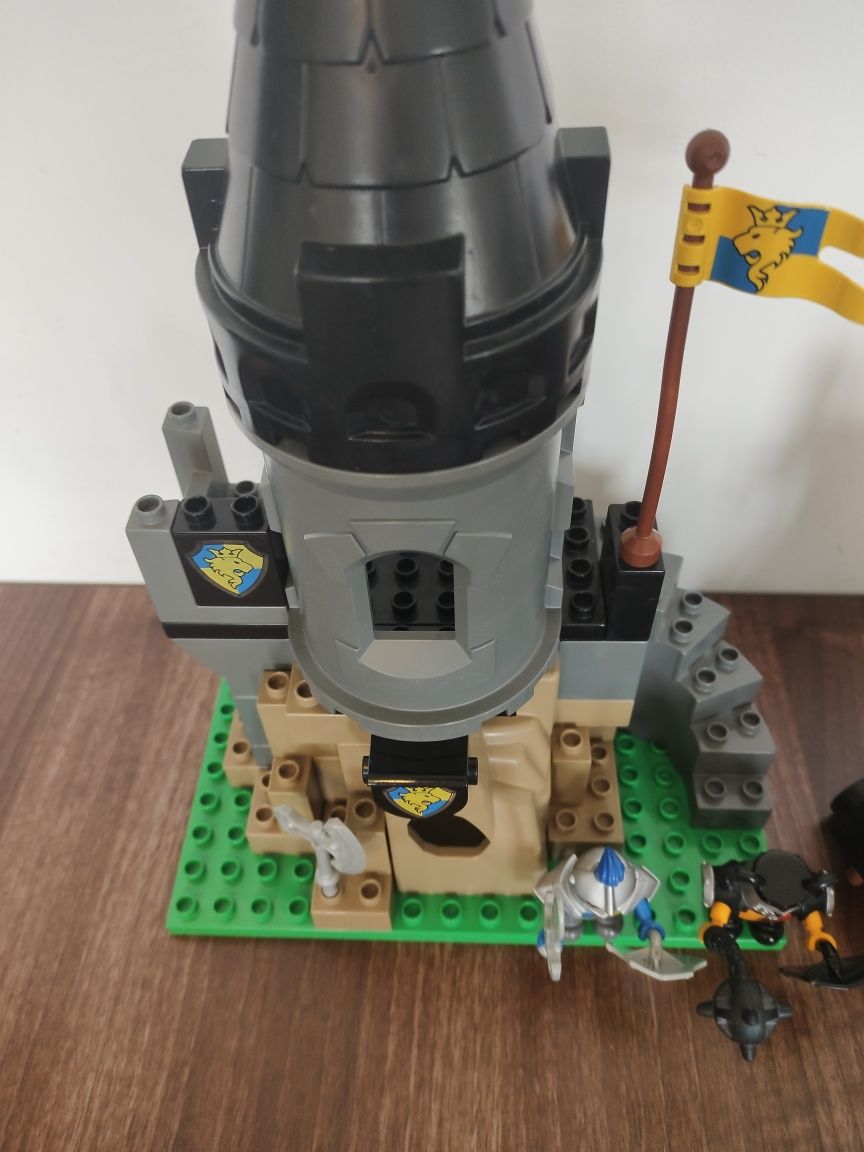 LEGO Duplo 4779 wieża zamek rycerz