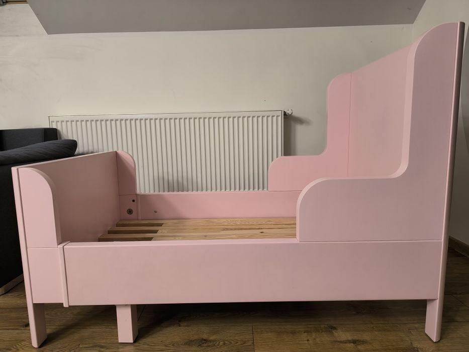Łóżko Ikea Busunge różowe rozkładane,rośnie razem z dzieckiem