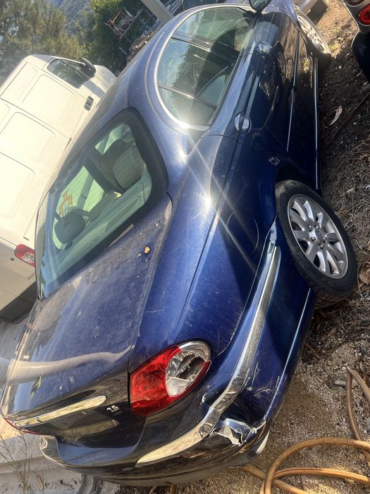 Jaguar x type 2.5 v 6 gasolina caixa automatica