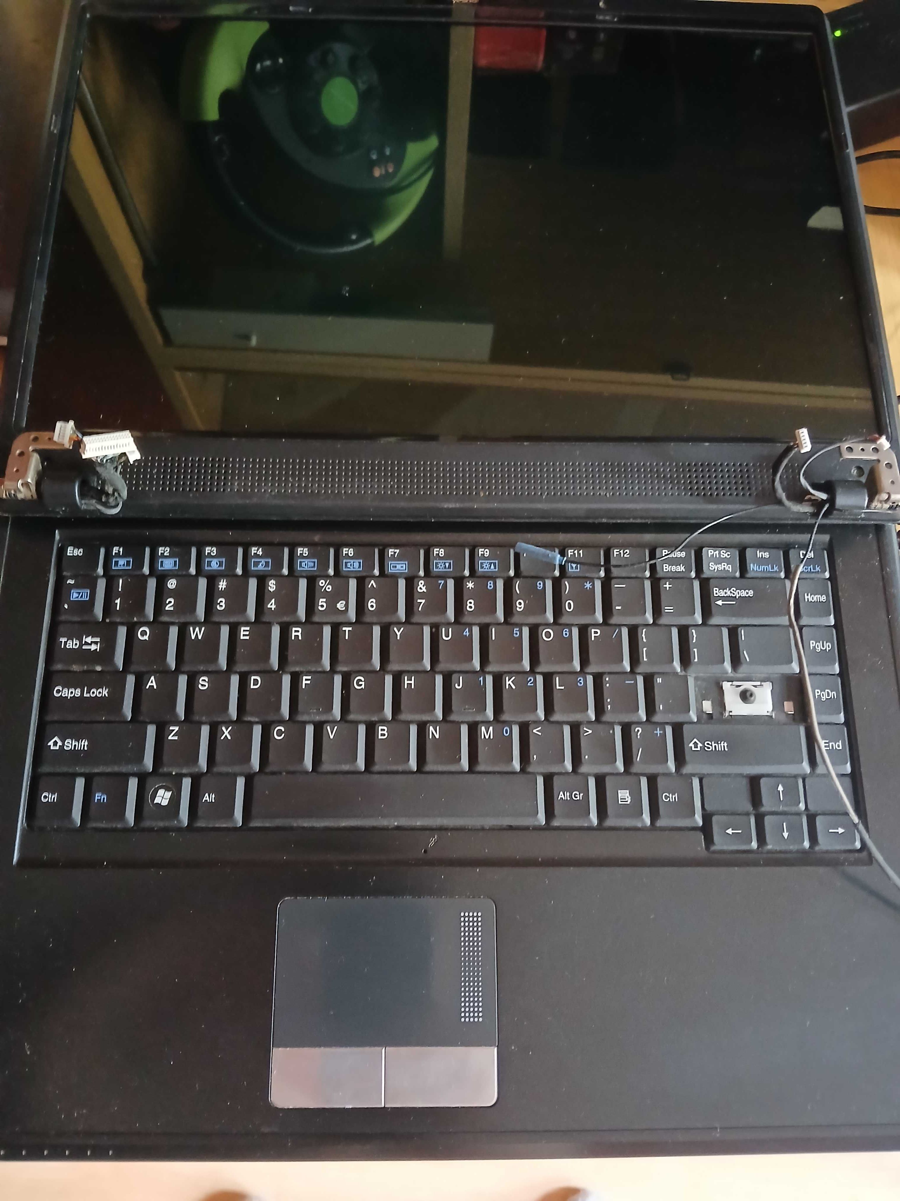 Laptop NTT Corrino M765SU