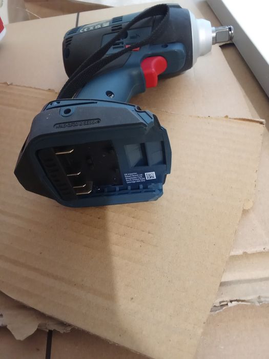 Bosch GDS 18V – 300 akumulatorowy klucz udarowy 18 v nowy oryginał