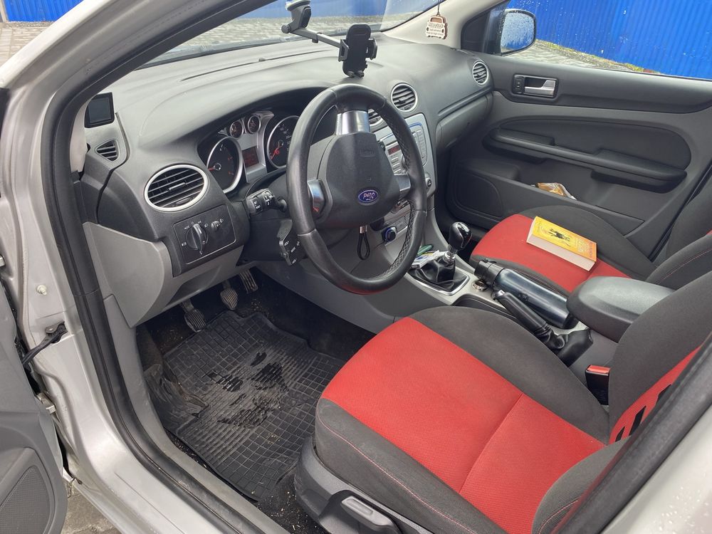 Ford focus mk2 polift