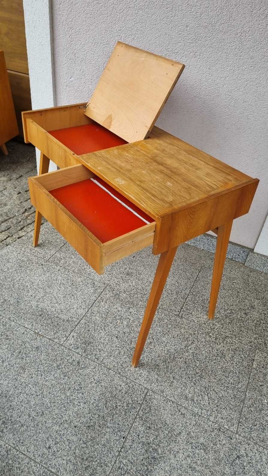 Konsola toaletka Mid Century Design Czechosłowacja lata 60 Jirak PRL