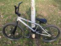 Bmx  DiamondBack  Dirt