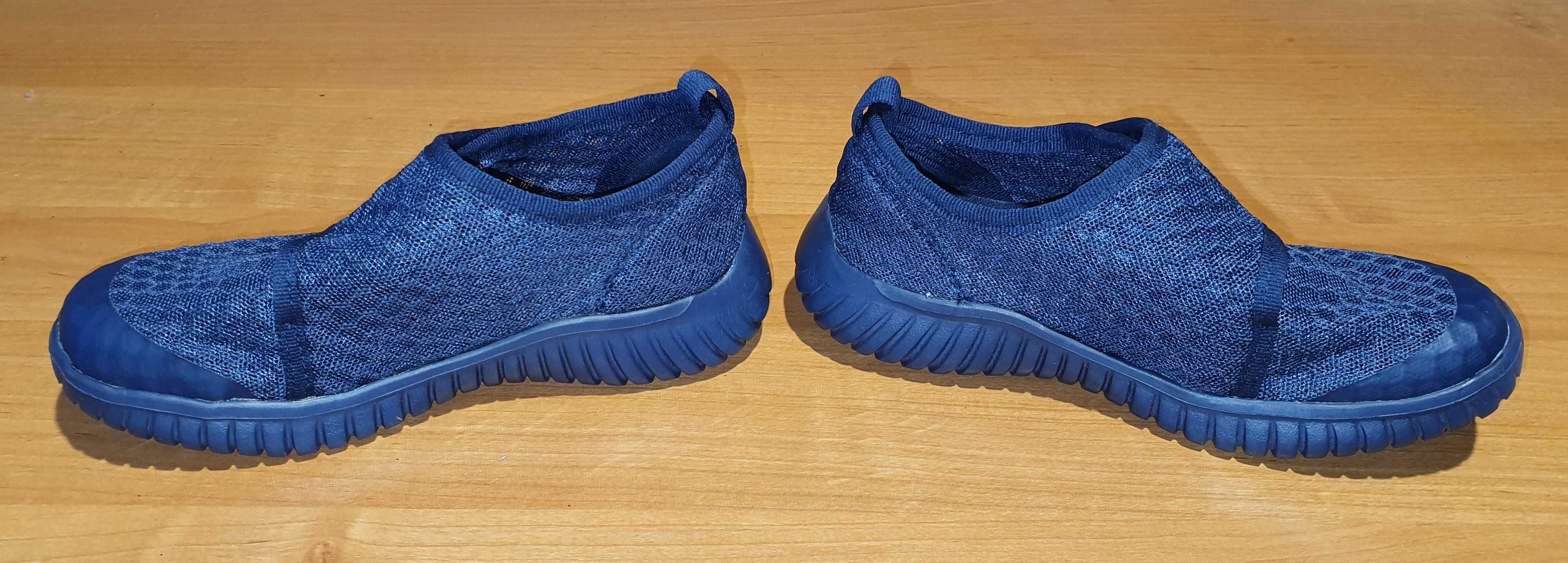 NOWE buty kapcie GEORGE oddychające na rzepy antypoślizgowe r. 28/18cm