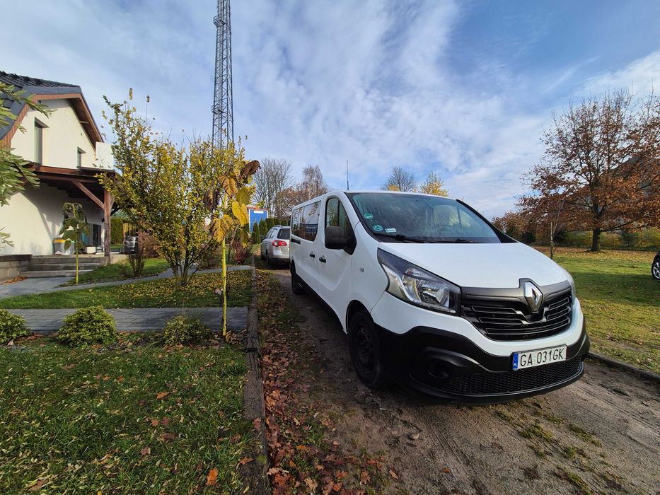 Renault Trafic III 9 miejsc, Long