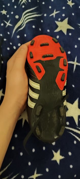 Футбольні бутси від Adidas