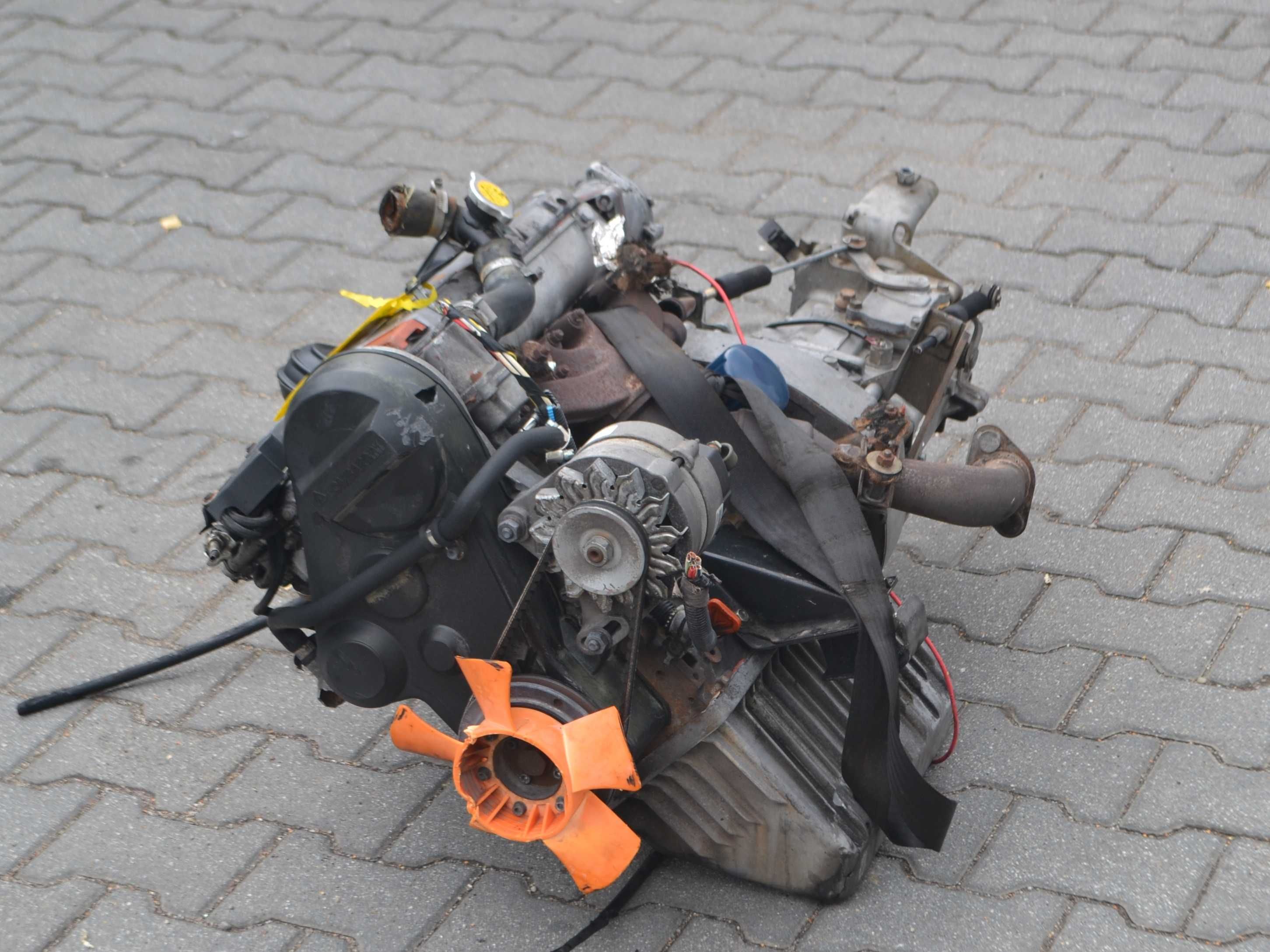 Silnik , Skrzynia Biegów LOMBARDINI Piaggio Porter 1.4D  LDW 1404/P