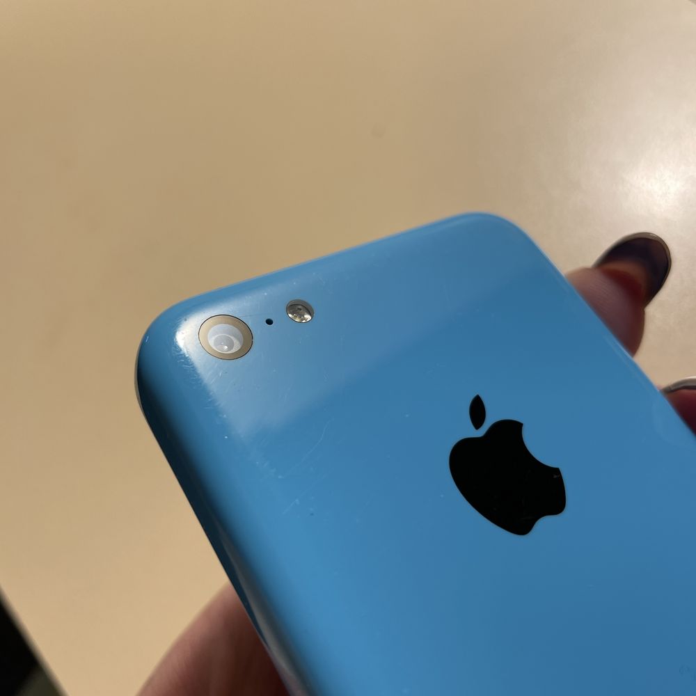 iPhone 5с Blue Neverlock на запчасти