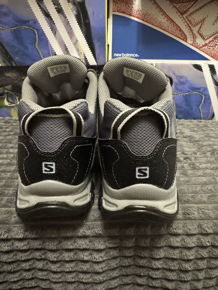 Чоловічі кросівки Кросівки Salomon Gore-Tex 46(29,5см) оригінал