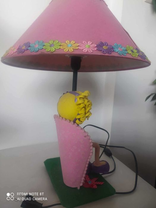 Candeeiro quatro criança