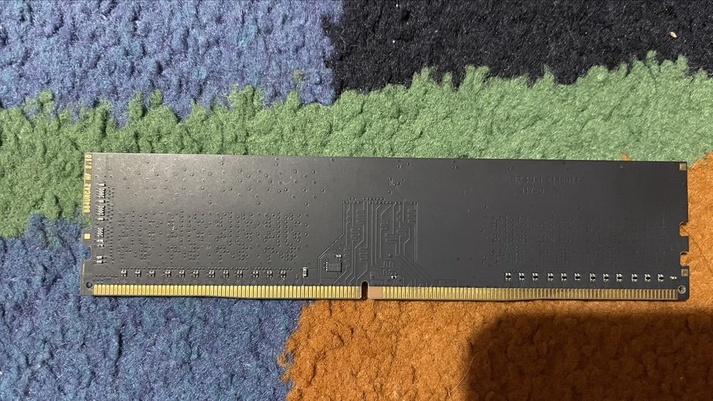 Оперативна пам'ять AMD Radeon 4 Gb DDR4 2666 MHz Performance Series